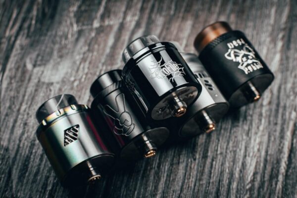 how to clean maintain your vape چگونه ویپ را تمیز کنیم؟ نحوه تمیز کردن مخزن و کویل ویپ