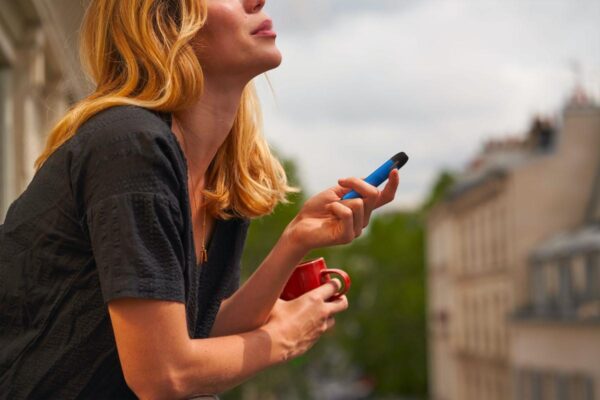 myths about vaping ده افسانه در مورد ویپینگ